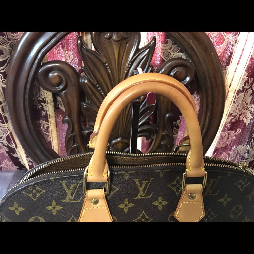 Louis Vuitton Alma Monogram PM size SOLD - Picture 6 of 14